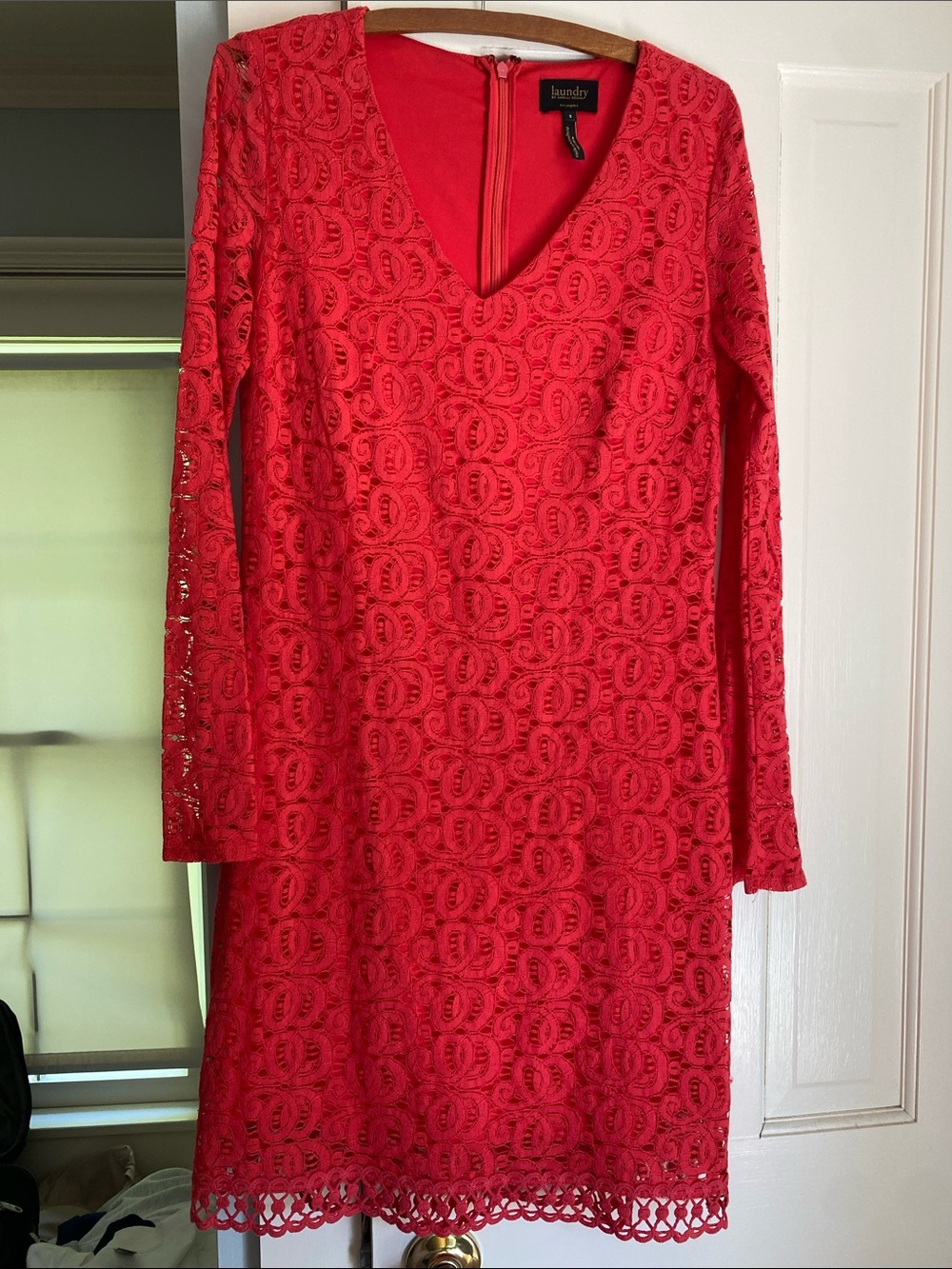 Laundry By Shelli Segal Bright Red Lace V-Neck Long Sleeve Dress